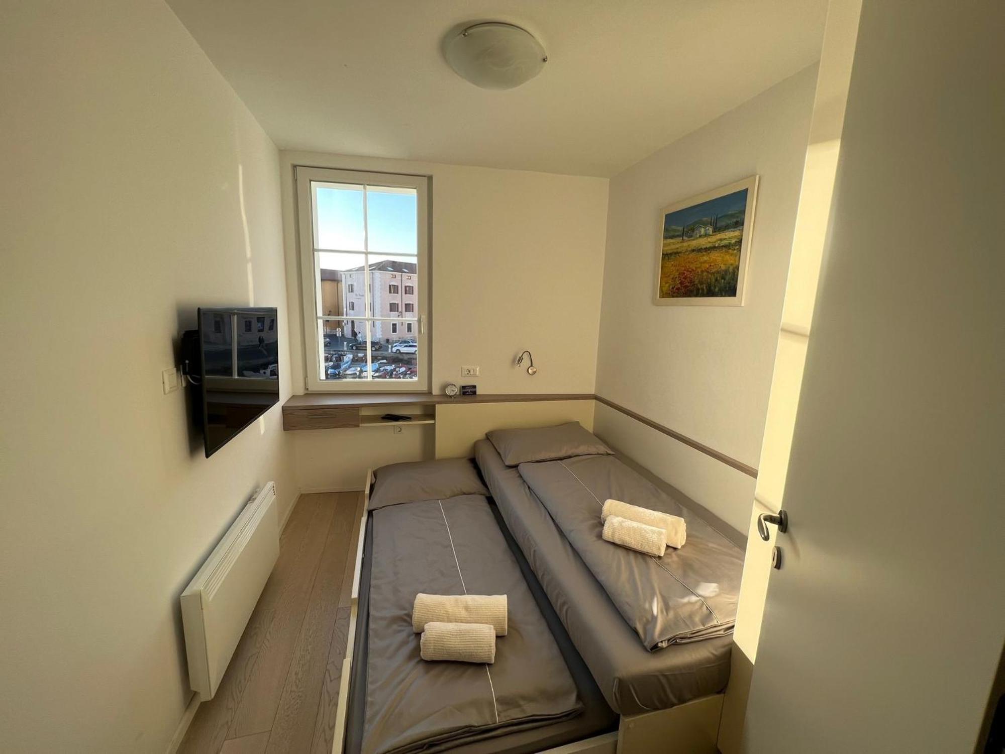 Gloria Holiday - Apartment Rebecca Piran Bagian luar foto